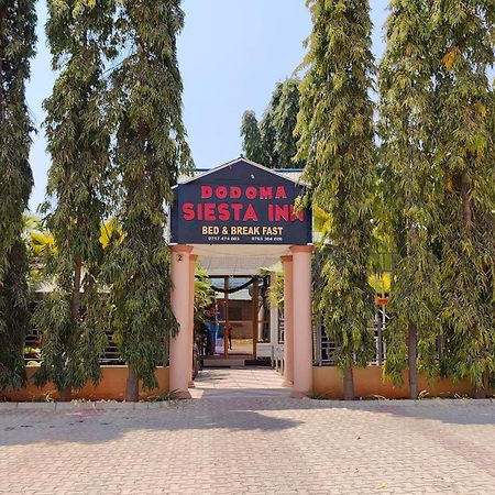 Dodoma Siesta Inn Esterno foto